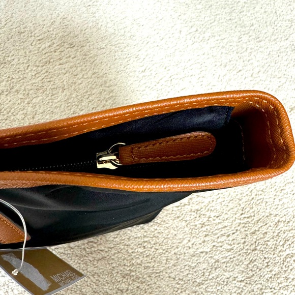 Michael Kors Large Black Kempton Nylon Tote - Picture 11 of 16